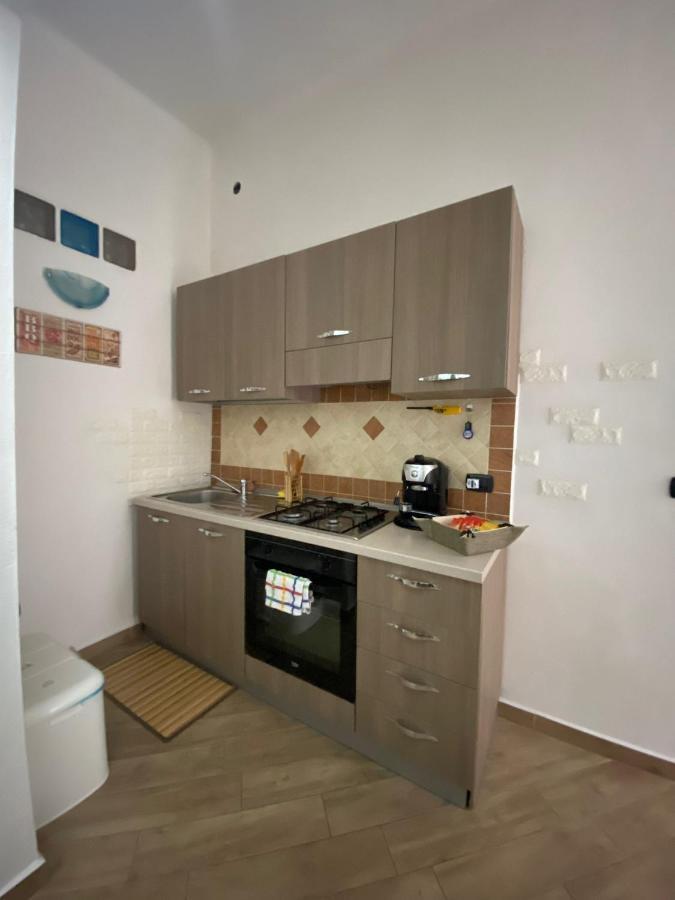 Апартаменти La Casa Di Sara Нуоро Номер фото