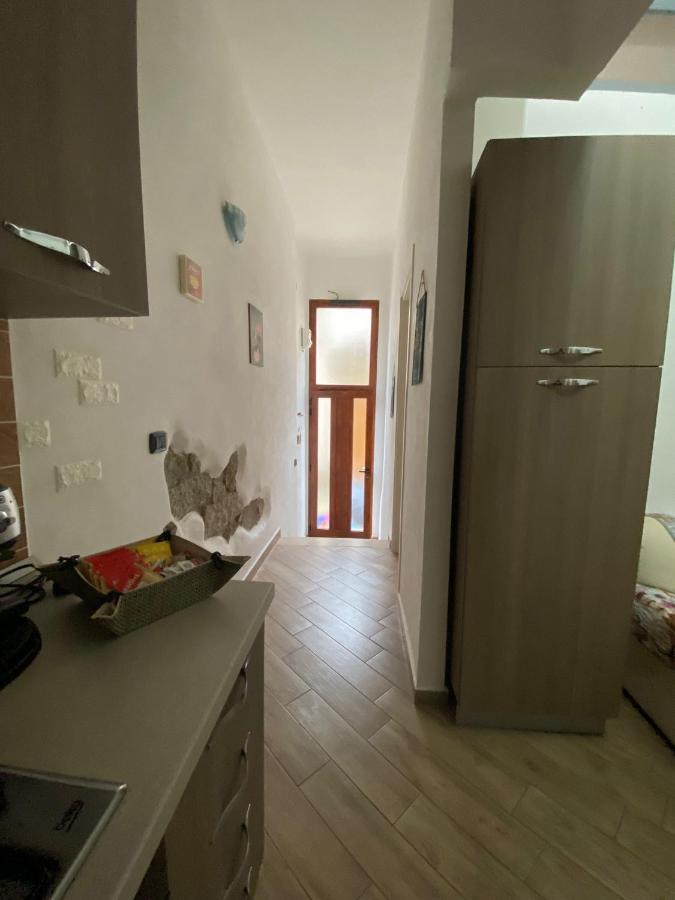 Апартаменти La Casa Di Sara Нуоро Номер фото